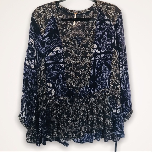 Free People Tops - 5/$25 Free People Blue Tie-Dye & Cinch Waist Top